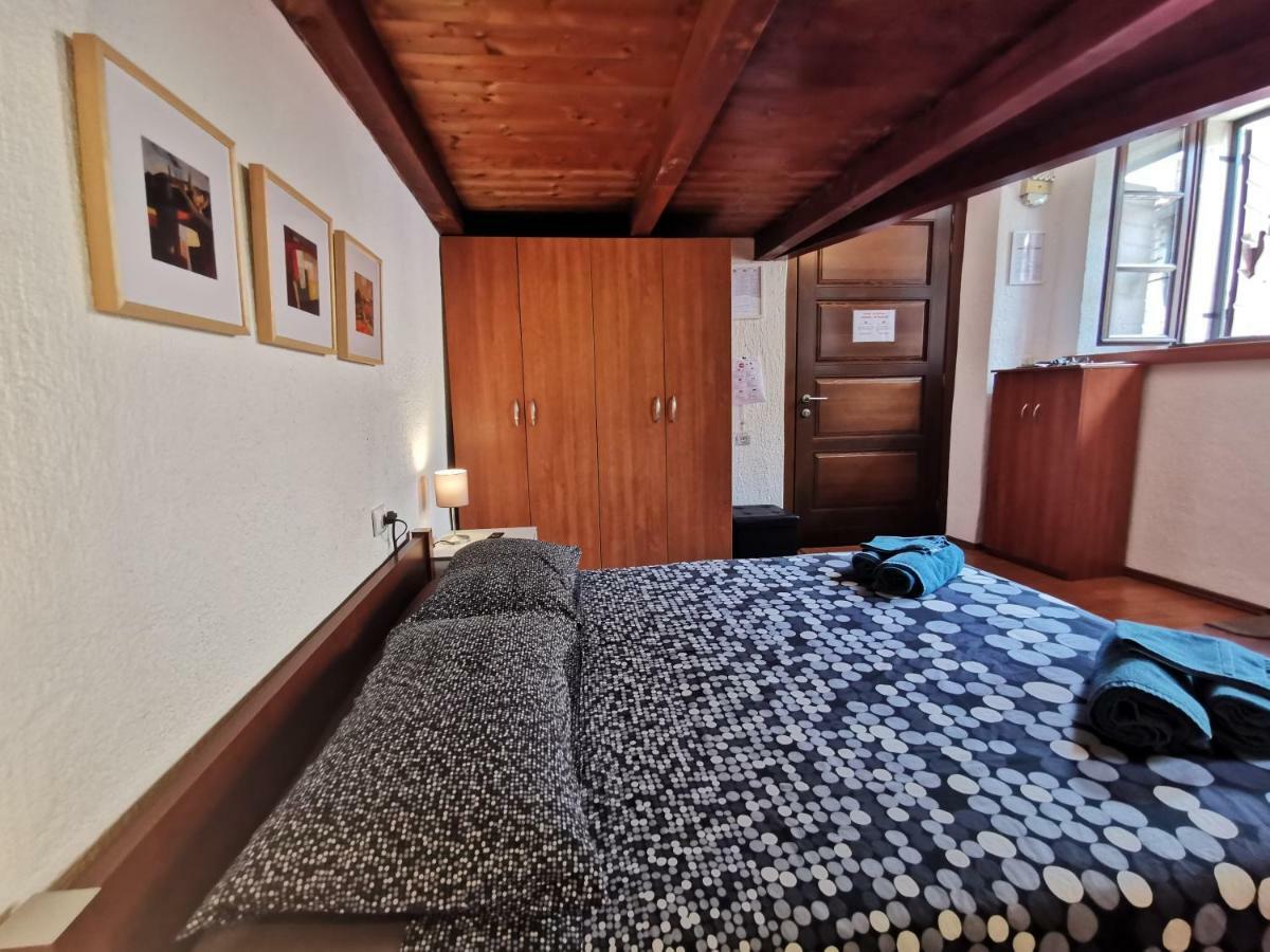 Studio Apartman Galerija Buzet Exterior photo